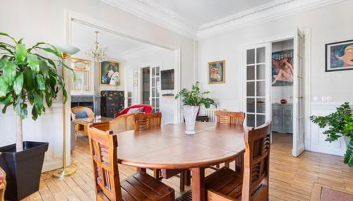 Spacious 3 bedrooms apartement 135 m & privative parking - Foto 4