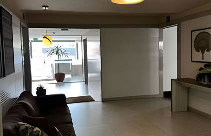 Lindo Studio em frente a praia - Foto 22