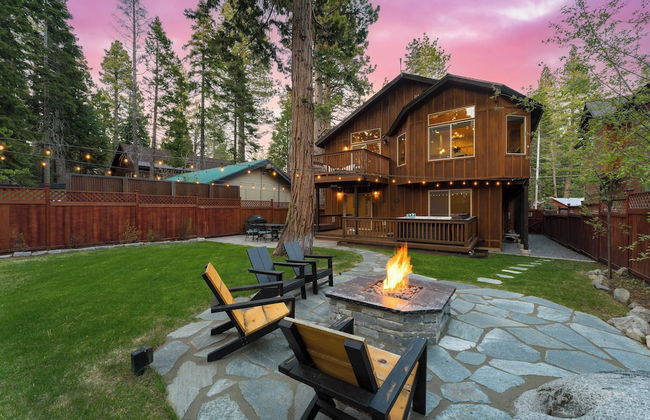 Washoe Chalet by Avantstay Game Room, Hot Tub, Putting Green & Fire Pit - Foto 39