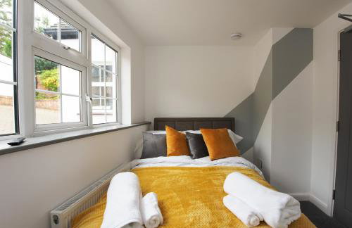 Donington Cottage Apt 4 - Photo 4