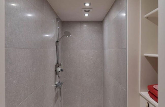 Beautiful Holiday Home in Vlaanderen With Shared Pool - Foto 49