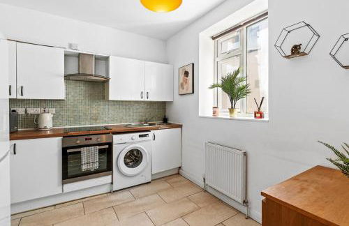 Station 10 Beds - Contractor - Central - Sleeps 12 - Foto 8