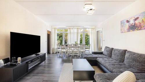 Haus am See - Foto 1