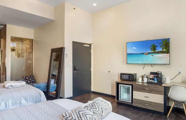 Delightful En Suite Studio - Photo 11