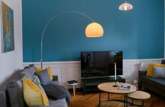 BELLA - Business&Family - 2 Zimmer direkt neben Schloß, Parkplatz, SmartTV, Netflix, Waschmaschine, 24h Checkin, 71qm, Kingsizebett, Hotelbettwäsche - Foto 3