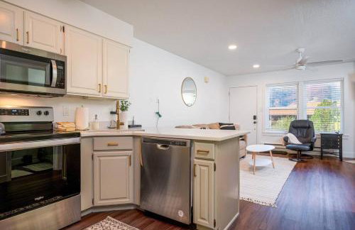 Welcoming Wolf Getaway WL1405 Ski Escape Hot Tub - Foto 15