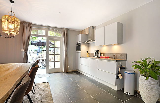 Holiday Home in Grubbenvorst by River Maas - Photo 16