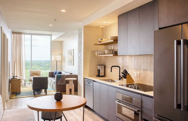 New Austin High Rise Near DT Luxe Amenities, Rooftop Pool, Gym+yoga Studio - Foto 4