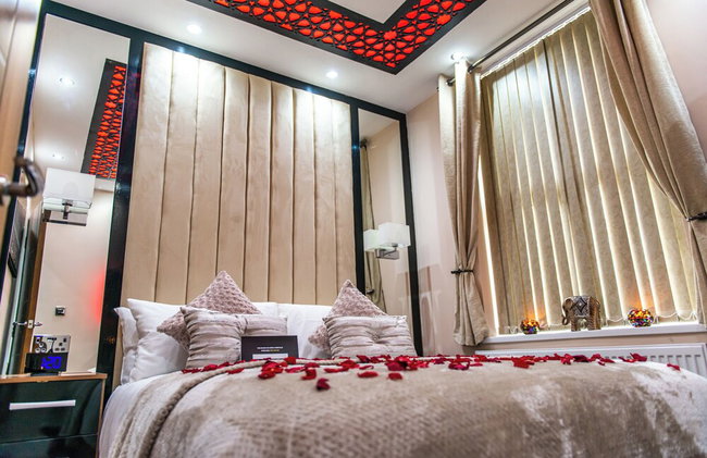 Velmora Suites Bradford - Photo 44