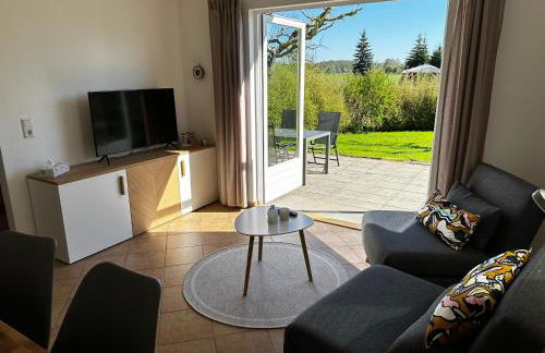 Klättes Ferienwohnung mit Garten - Foto 1