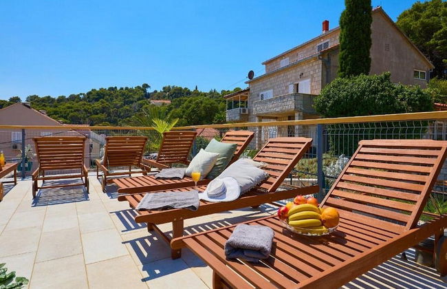 Palm Tree Apartments - Foto 8