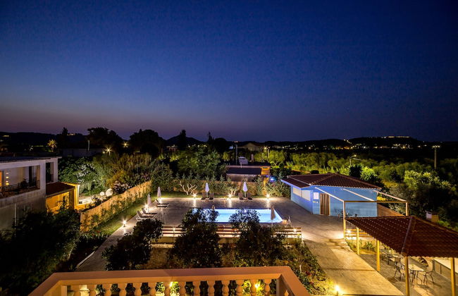 Yria ntn Studios - Photo 21