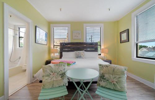 Palm Beach Island Condominiums - Photo 12