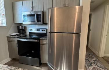 1BHK Furnished Retreat Cedar Park Austin Stay - Photo 15