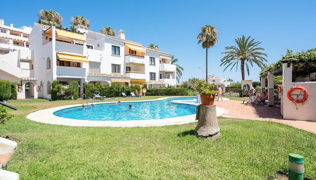 La Casa Bonita - Modern 2BR Apt with Private Terrace. Pool Views - Foto 2, Imagen principal