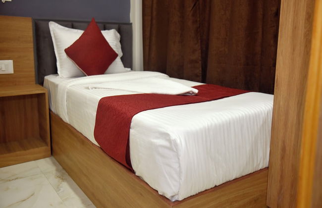 Vogue Cabin Stay Near NESCO - Foto 24