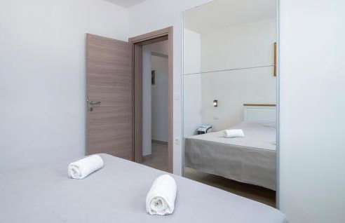 Beautiful Apartment In Labin - Photo 26