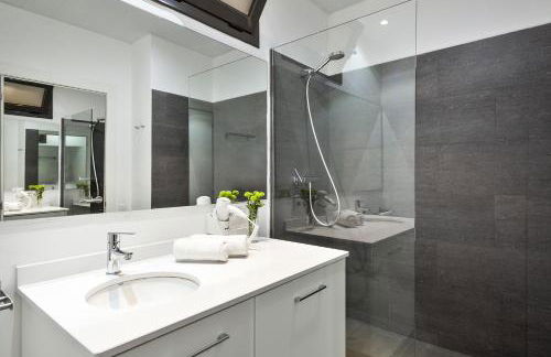 Fira Centric Apartments by gaiarooms - Foto 26