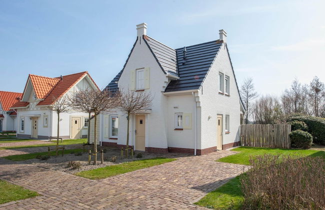 Villa in Cadzand-bad Near North Sea Beach - Foto 1