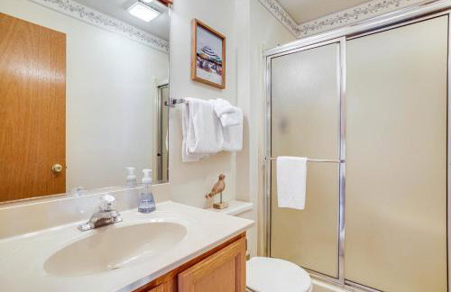 Boat Dock! Waterfront Group Getaway in Ocean Pines - Foto 26