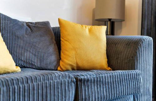 Luxury Birmingham City Centre Townhouse with FREE Parking - Sleeps 4 - Perfect for Contractors, Business Travellers, Families and other Groups - Near Bullring, Newstreet, Selfridges, NEC, NIA & Birmingham airport - Foto 5