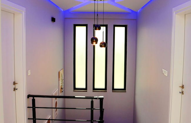 VILLA SEMI - Photo 4