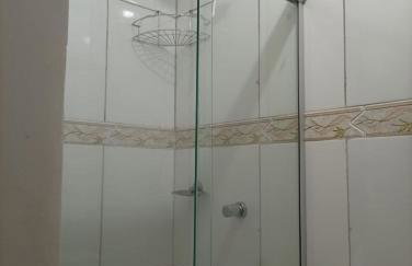 Apartamento espaçoso com 3 quartos para até 6 pessoas, Garagem coberta dentro do condomínio e Check-in Automático via Fechadura com senha - Foto 37