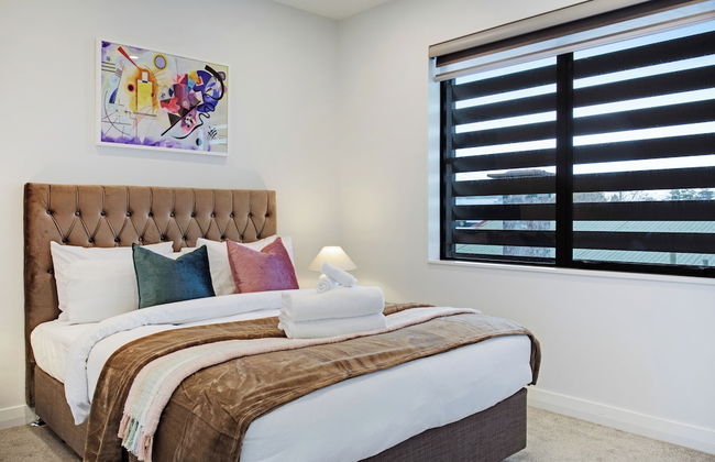 Central Oasis Townhouse with Parking - Photo 10