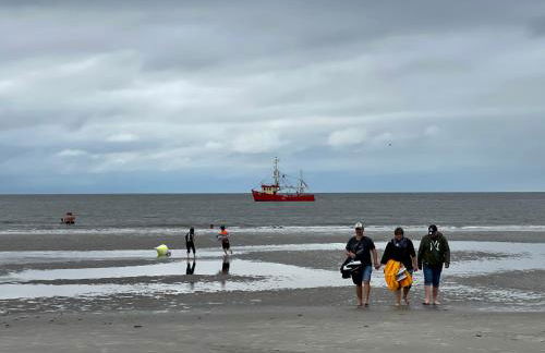 Beach Home - Photo 54