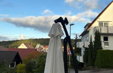 Cozy House in Stuttgart Botnang park free at street - Foto 4