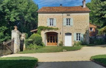 The Coach House-3 Bed-2 Bath-Garden-PetsOK-FreeP - Foto 1