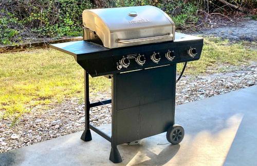 Dog & wedding-friendly home with private pool bikes & beach gear - Foto 36