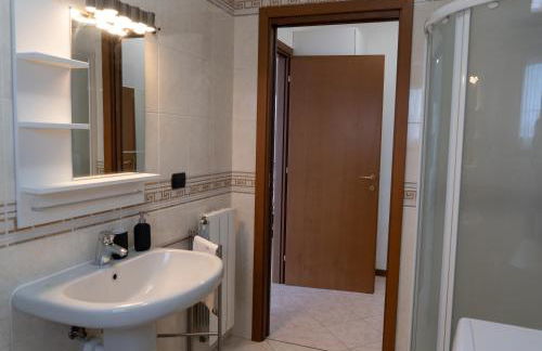 Parcheggio Privato - Appartamento a Milano - Foto 6