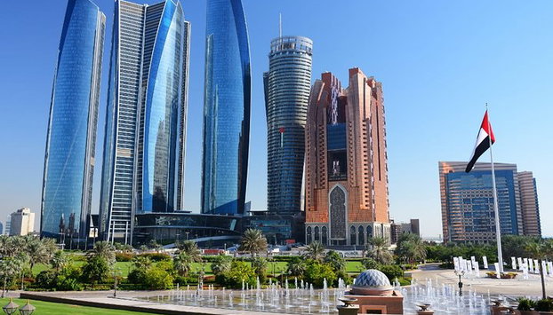 Traslado privado desde Sharjah al aeropuerto de Abu Dhabi (AUH) - Foto 3