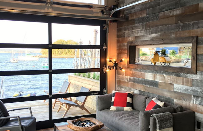 Lux Exec Home HFX Waterfront Pool Hot Tub - Photo 27