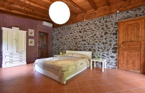 Lovely Home In Santa Venerina With Wifi - Foto 28
