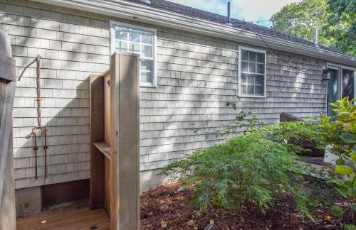 Fully Renovated Walk to Scargo Lake - Foto 18