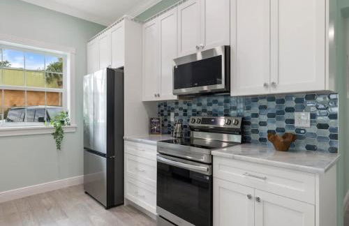 Cozy first floor waterside condo - Foto 13