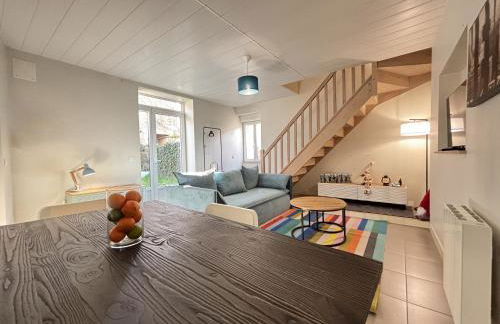 Maison Cosy & Colorée à Valence-en-Poitou Jardin & Parking - Foto 3