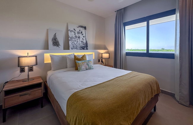 Exclusive Penthouse With Picuzzi Steps From Beach - Foto 2