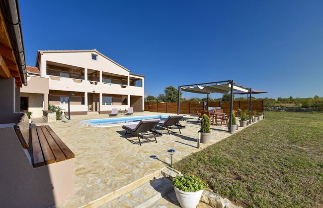 Villa Roko - Photo 22