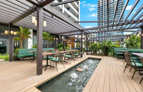 Ultimate Elegance Studio with Panoramic City Views - Foto 62