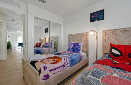 Spacious Condo W/ Pool,Gym near Disney & Seaworld - Foto 6