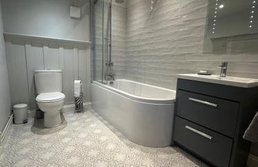 Garden cottage at The Glebe - Photo 19