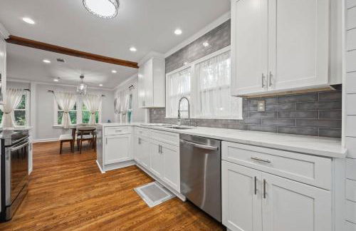 Bright 3BR Upstairs Unit - Summerhill - Foto 9