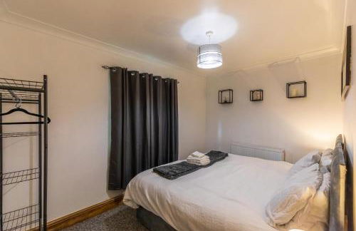 6 beds, 3 bedroom apartment in the centre of Southampton with free parking - Foto 11
