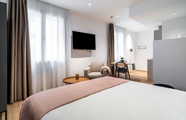 Limehome Sevilla Ronda de Capuchinos - Photo 16