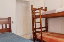 Casa 30 metros da praia com wifi e garagem 6 carros - Photo 9