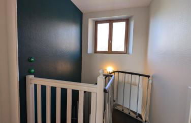 Appart 65m2 avec 2 chambres dans ferme rénovée - Parking gratuit - Grande vue montagnes - Foto 31