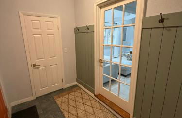 Cozy Waterfront Cottage - Sleeps 4 - Foto 3